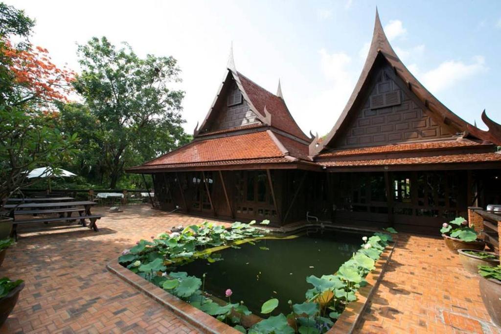 Tewa Boutique Hotel Bangkok Exterior photo